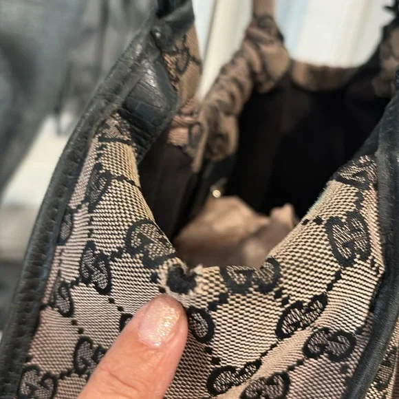 Gucci Brown Canvas Tote with Monogram Pattern - Picture 8 of 14